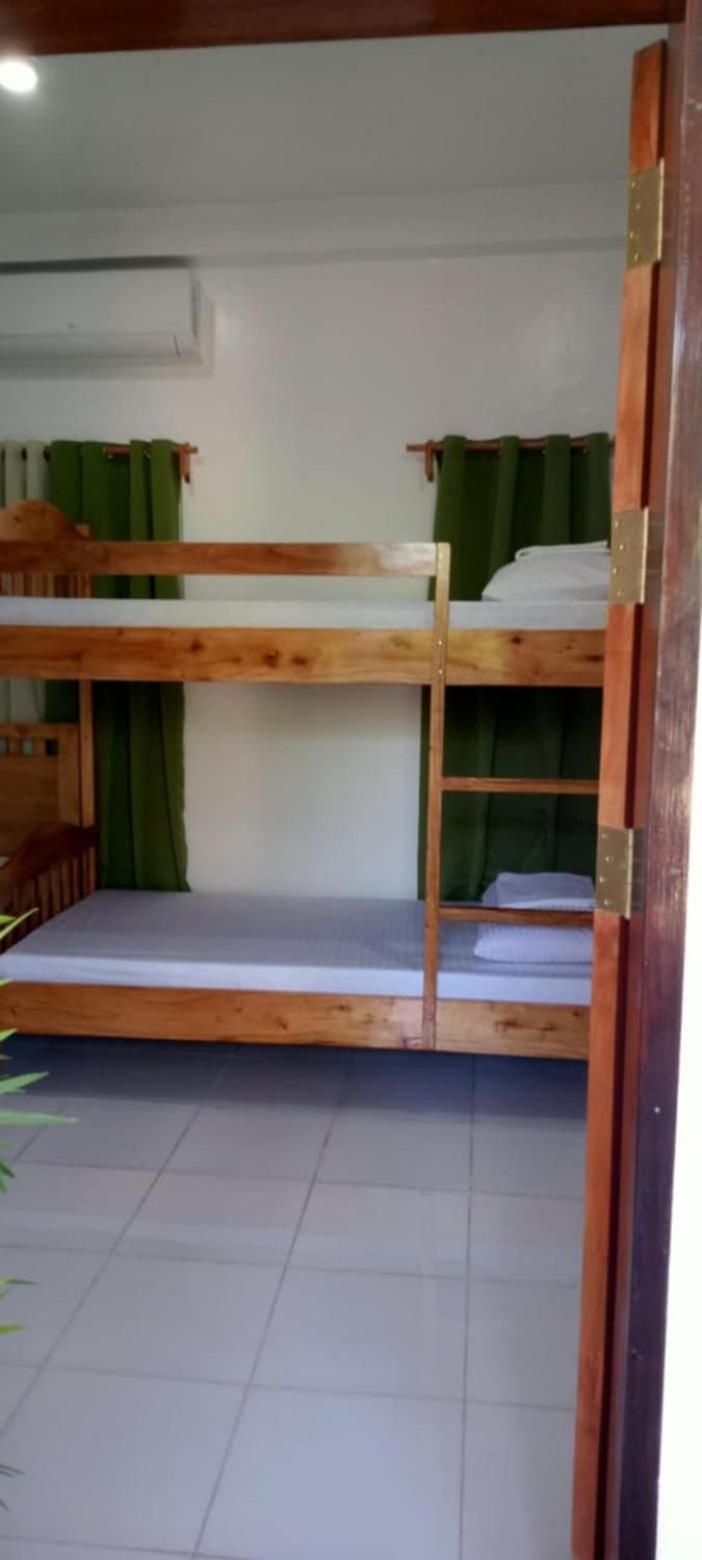 Mj'S Guesthouse Tubod Zewnętrze zdjęcie